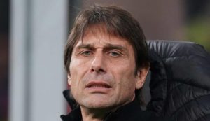 Antonio Conte attento - foto LaPresse - Fattidipallone.it