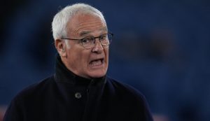 Claudio Ranieri con sguardo grintoso - foto LaPresse - Fattidipallone.it