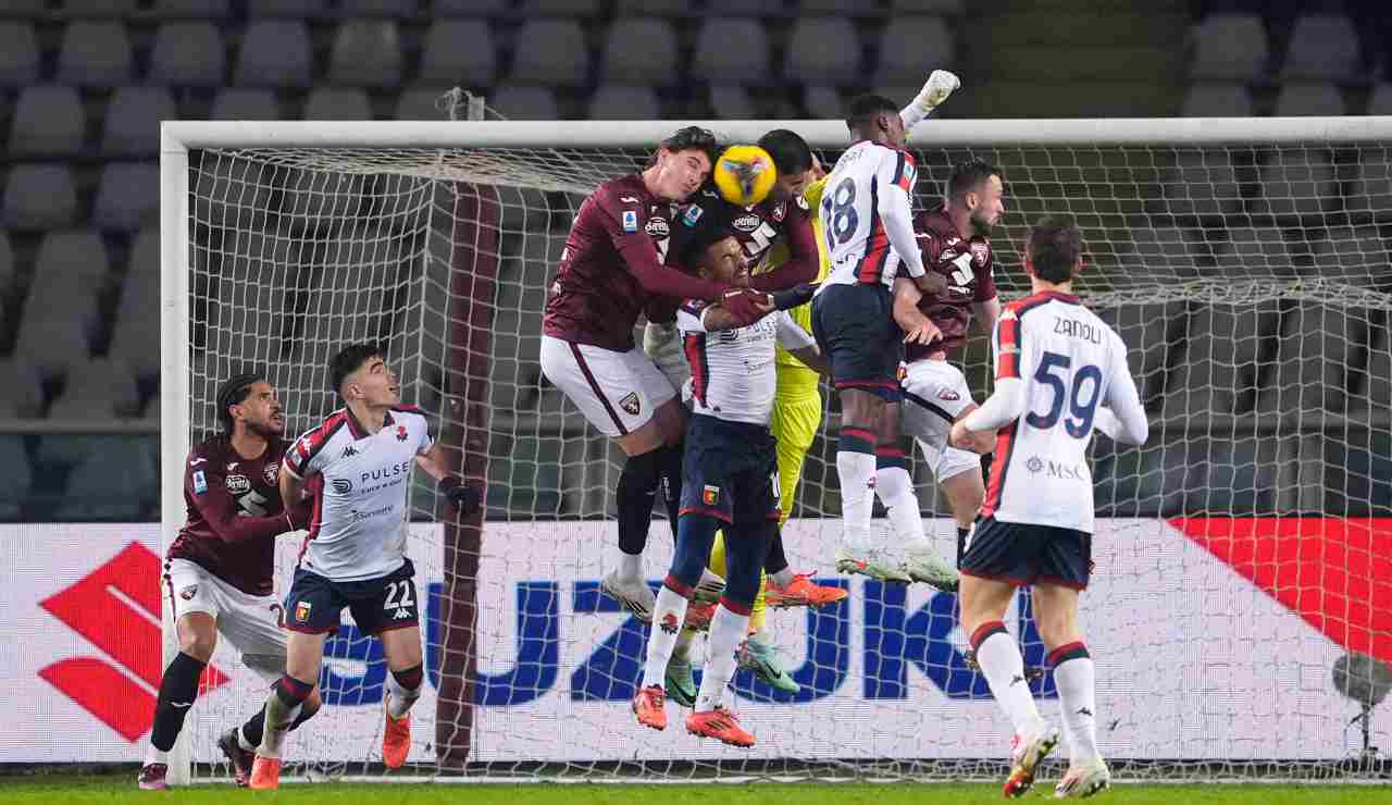 Giocatori in campo - foto LaPresse - Fattidipallone.it