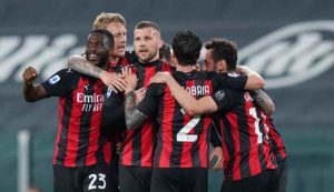 I giocatori del Milan esultano - foto LaPresse - Fattidipallone.it