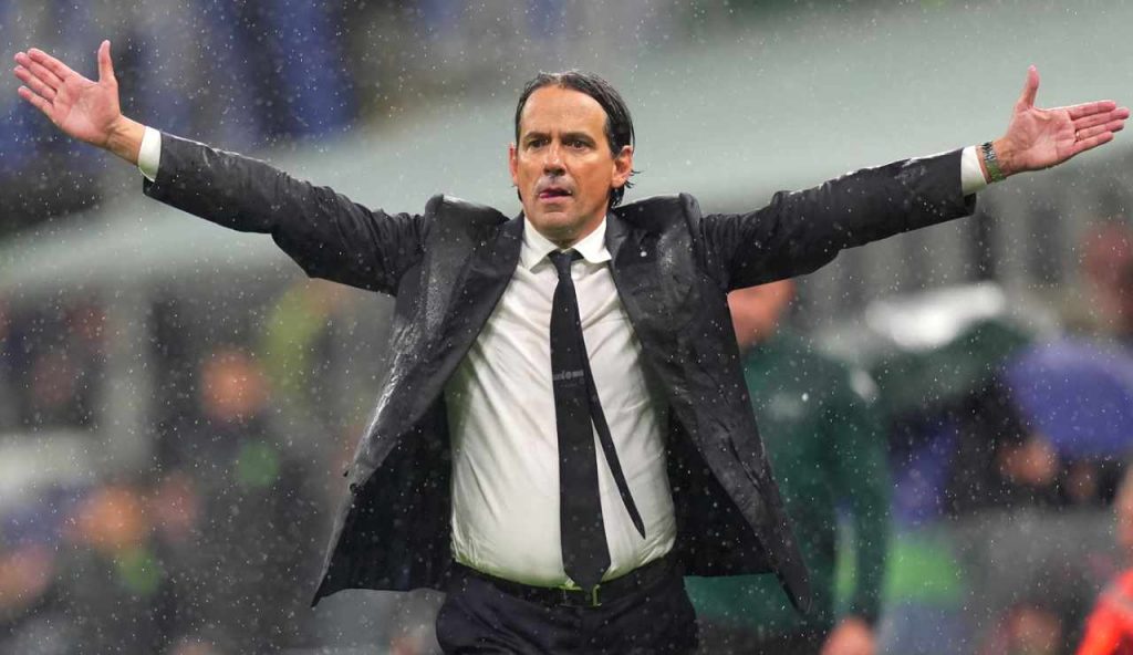 400 messaggi sul telefono: IN PRESSING SU SIMONE INZAGHI | Il suo futuro in nerazzurro adesso è in bilico
